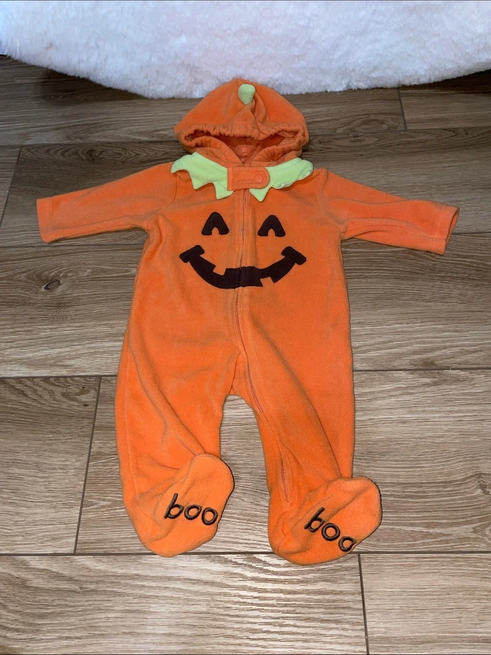 🎃Carter’s Fleece Zip Pumpkin Footie Suit 6m